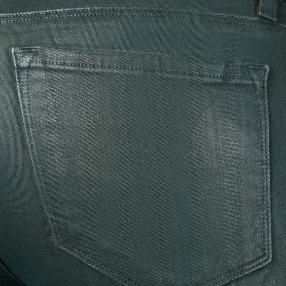 NWOT J BRAND Texture Coated Skinny Jeans - Picture 4 of 4